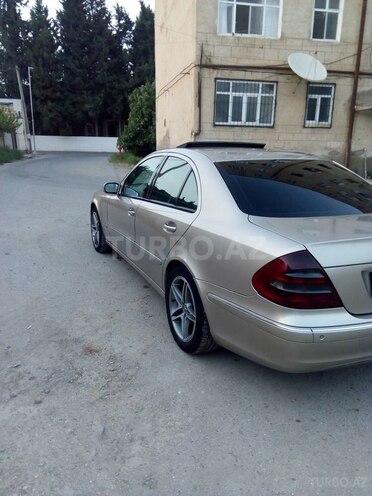 Mercedes E 220 2003, 270,000 km - 2.2 l - Hacıqabul