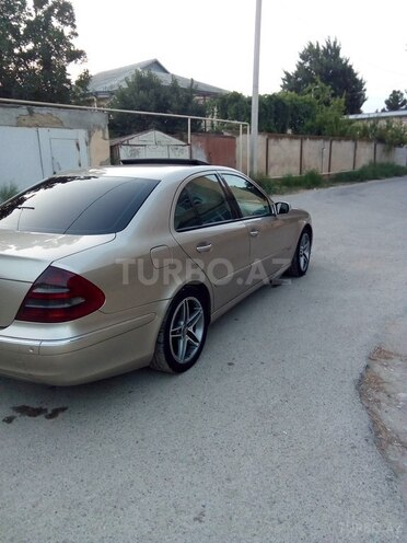 Mercedes E 220 2003, 270,000 km - 2.2 l - Hacıqabul