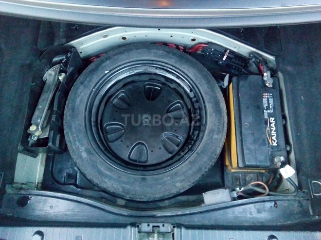 Mercedes E 220 2003, 270,000 km - 2.2 l - Hacıqabul