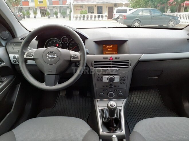 Opel Astra 2005, 200,000 km - 1.3 l - Bakı