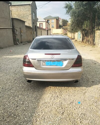 Mercedes E 220 2007, 282,000 km - 2.2 l - Bakı