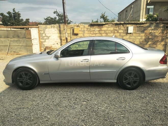 Mercedes E 220 2007, 282,000 km - 2.2 l - Bakı