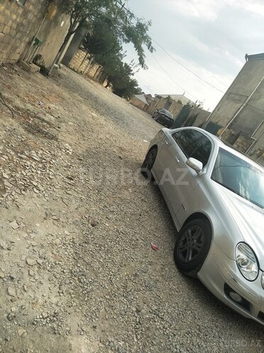 Mercedes E 220 2007, 282,000 km - 2.2 l - Bakı
