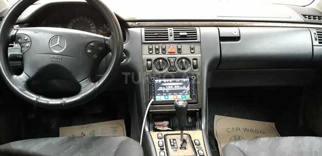 Mercedes E 220 2000, 426,000 km - 2.2 l - Sumqayıt