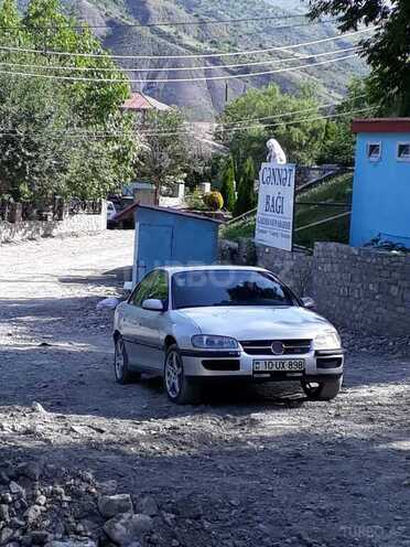 Opel Omega 1997, 290,312 km - 2.0 l - Bakı