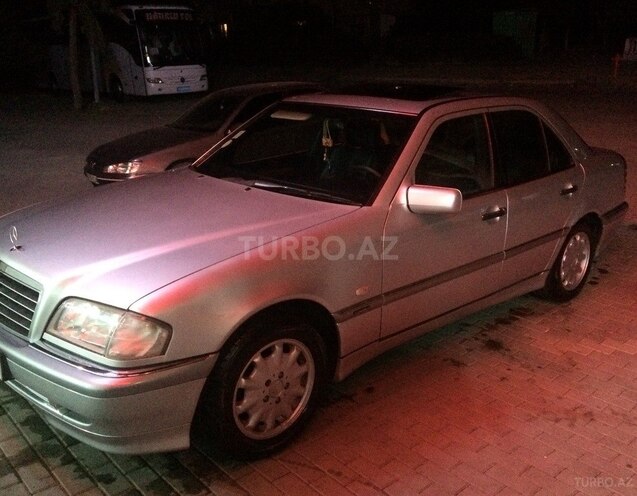 Mercedes C 180 1998, 270,000 km - 0.2 l - Gəncə