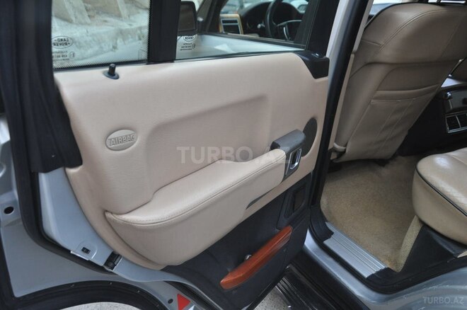 Land Rover Range Rover 2003, 180,808 km - 4.4 l - Bakı