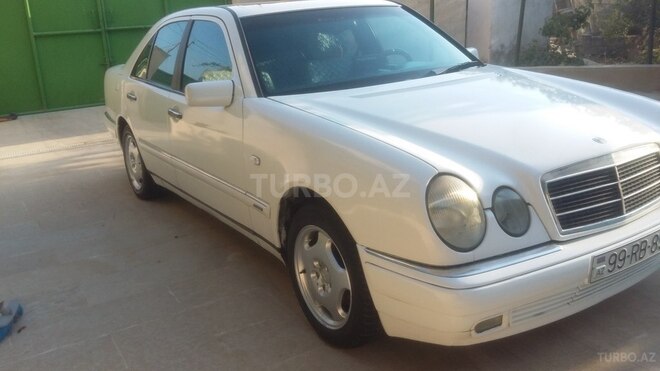 Mercedes E 230 1996, 504,000 km - 2.3 l - Bakı