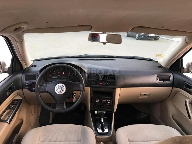 Volkswagen Bora 2004, 215,000 km - 1.6 l - Bakı