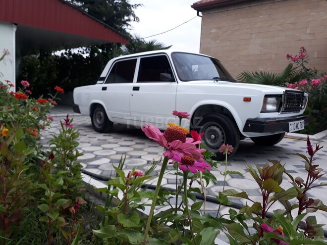 LADA (VAZ) 2107 2003, 26,000 km - 1.6 l - Zaqatala