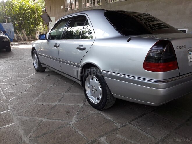 Mercedes C 220 1995, 353,000 km - 2.2 л - Cəlilabad