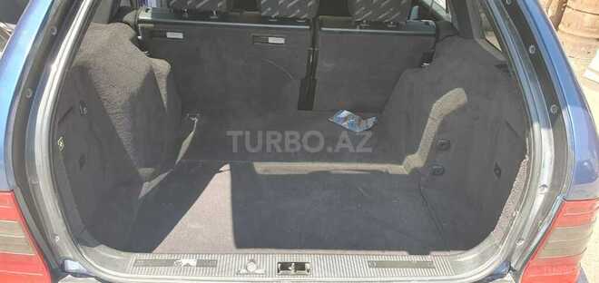 Mercedes C 200 2000, 305,000 km - 2.0 l - Quba
