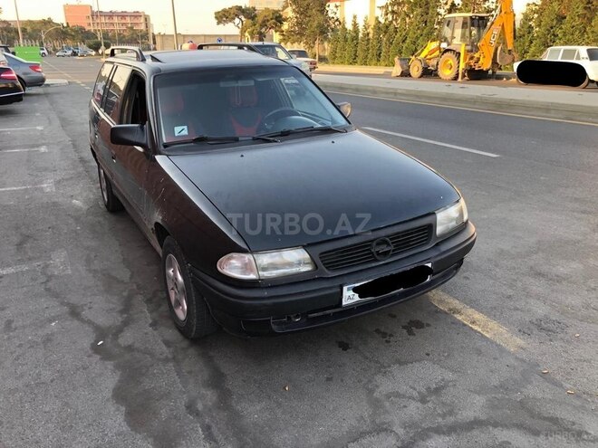 Opel Antara 1993, 320,000 km - 1.6 л - Bakı