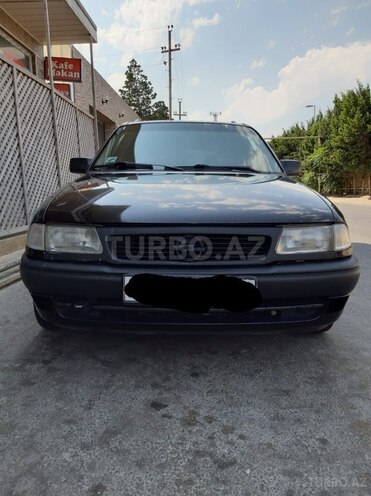 Opel Antara 1993, 320,000 km - 1.6 л - Bakı