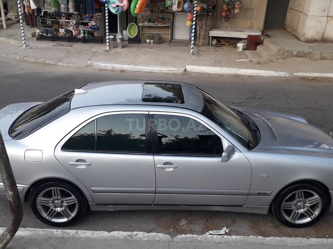 Mercedes E 230 1997, 180,000 km - 2.3 l - Sumqayıt