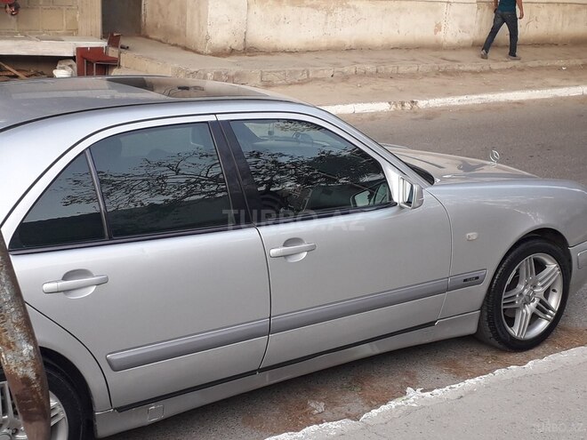 Mercedes E 230 1997, 180,000 km - 2.3 l - Sumqayıt