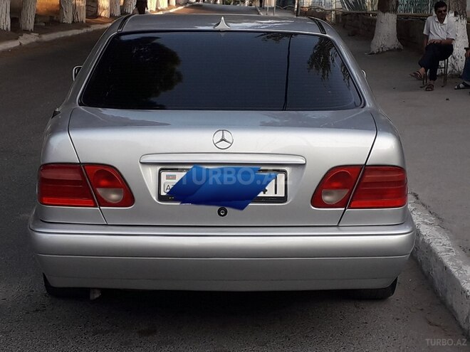 Mercedes E 230 1997, 180,000 km - 2.3 l - Sumqayıt
