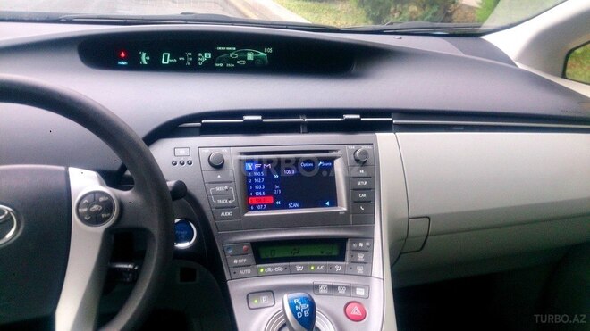 Toyota Prius 2013, 114,000 km - 1.8 l - Bakı
