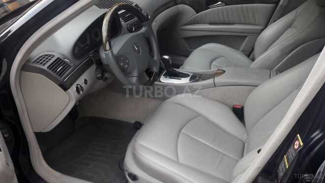 Mercedes E 220 2002, 272,000 km - 2.2 l - Bakı