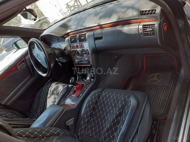 Mercedes E 200 1996, 1,111,111 km - 2.0 л - Bakı