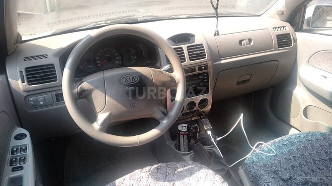 Kia Rio 2004, 299,000 km - 1.4 л - Bakı