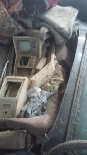GAZ 24 1983, 100,000 km - 2.2 l - Bakı