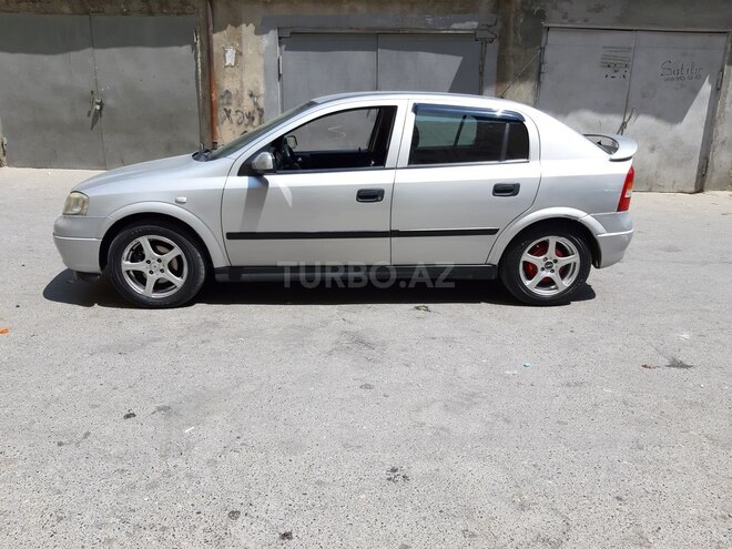 Opel Astra 2000, 225,000 km - 1.6 l - Bakı