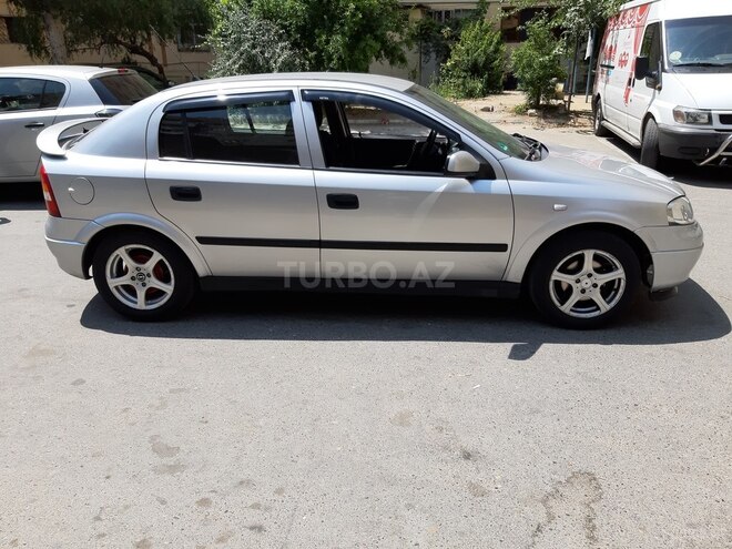 Opel Astra 2000, 225,000 km - 1.6 l - Bakı