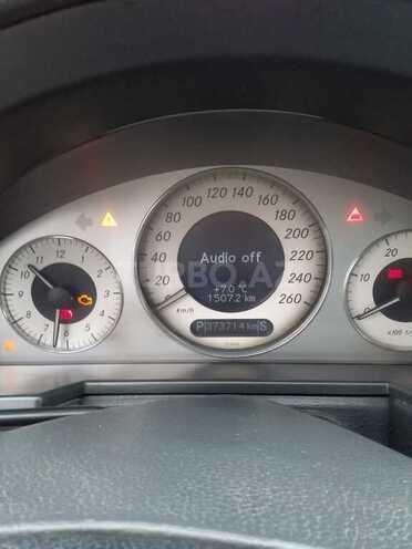Mercedes E 220 2004, 374,000 km - 2.2 л - Bakı
