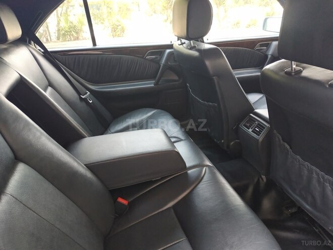 Mercedes E 300 1996, 375,000 km - 3.0 l - Bakı