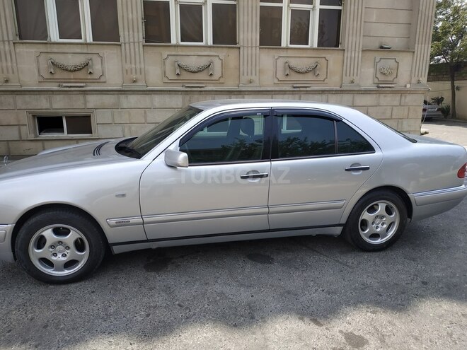 Mercedes E 300 1996, 375,000 km - 3.0 l - Bakı