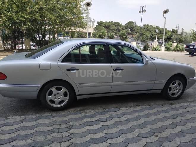 Mercedes E 300 1996, 375,000 km - 3.0 l - Bakı
