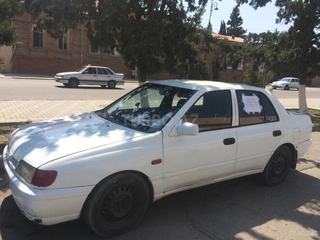 Nissan Sunny 1995, 396,000 km - 1.5 l - Gəncə