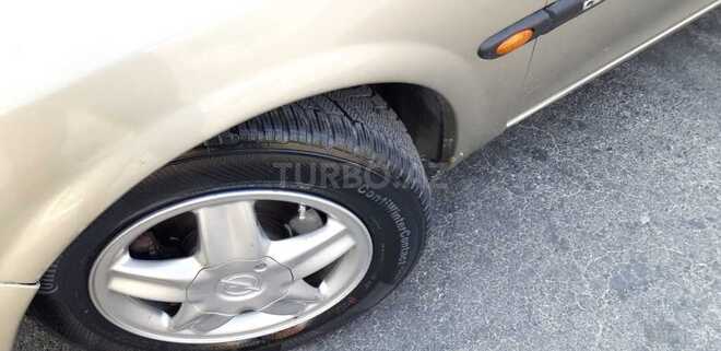 Opel Vectra 1997, 175,000 km - 2.0 l - Bakı