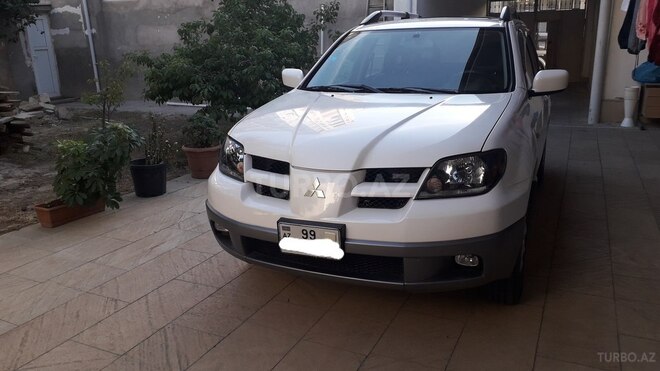 Mitsubishi Outlander 2003, 220,000 km - 2.4 l - Bakı