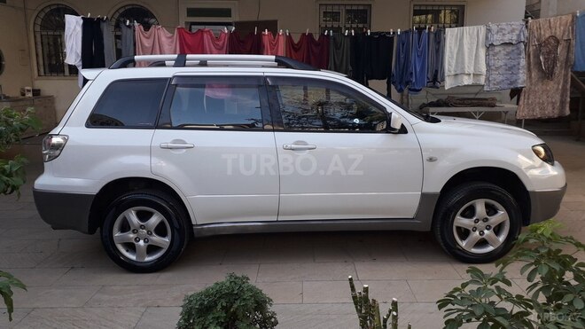 Mitsubishi Outlander 2003, 220,000 km - 2.4 l - Bakı