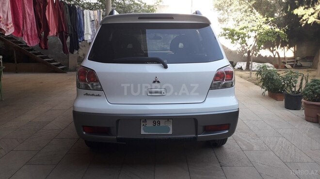 Mitsubishi Outlander 2003, 220,000 km - 2.4 l - Bakı