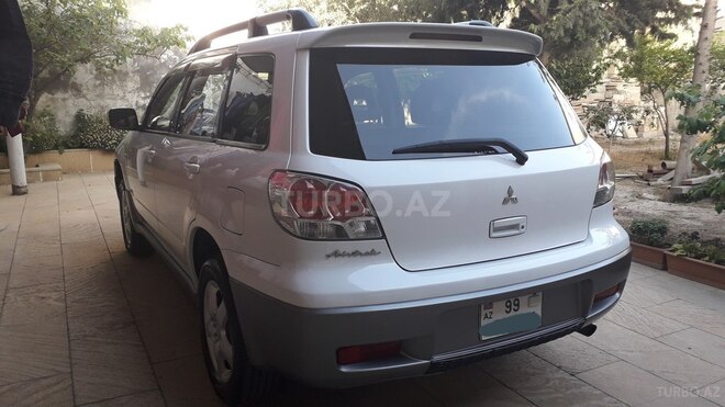 Mitsubishi Outlander 2003, 220,000 km - 2.4 l - Bakı