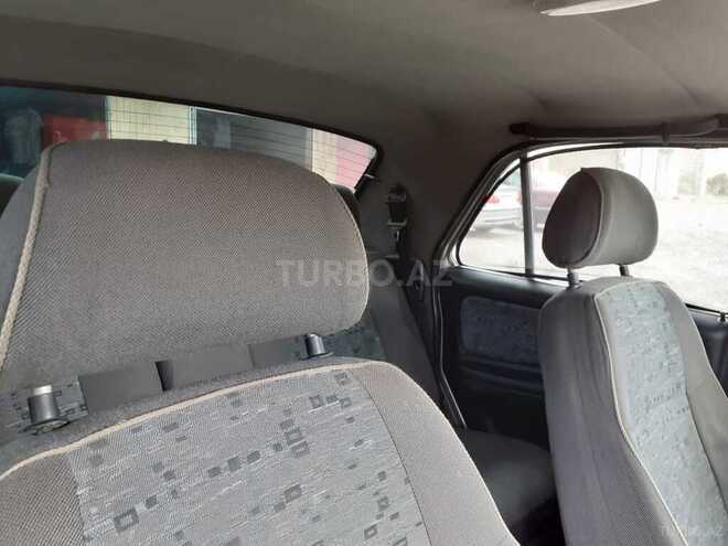 GAZ 31105 2006, 226,822 km - 2.5 l - Goranboy
