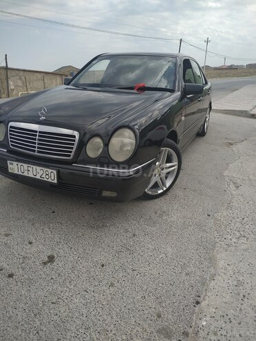 Mercedes E 320 1997, 225,000 km - 3.2 л - Bakı