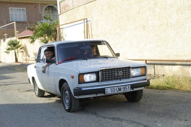 LADA (VAZ) 2107 2007, 147,000 km - 1.7 л - Lənkəran