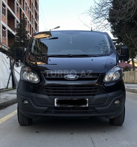 Ford Tourneo Custom 2014, 123,000 km - 2.2 l - Quba