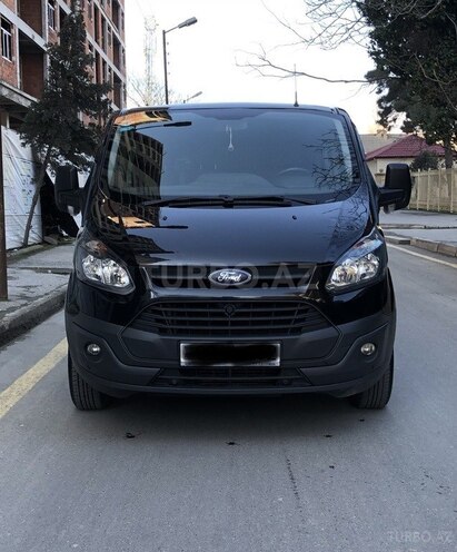 Ford Tourneo Custom 2014, 123,000 km - 2.2 l - Quba