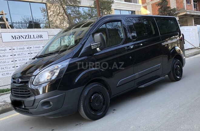Ford Tourneo Custom 2014, 123,000 km - 2.2 l - Quba