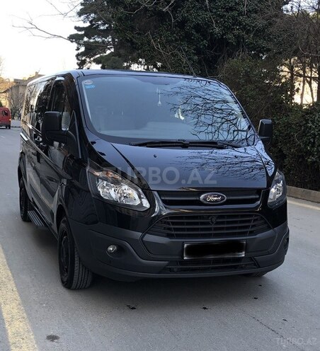 Ford Tourneo Custom 2014, 123,000 km - 2.2 l - Quba
