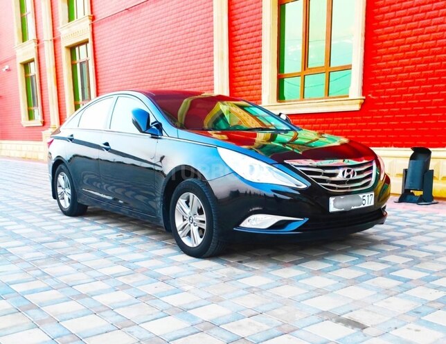 Hyundai Sonata 2013, 98,000 km - 2.0 l - Şirvan