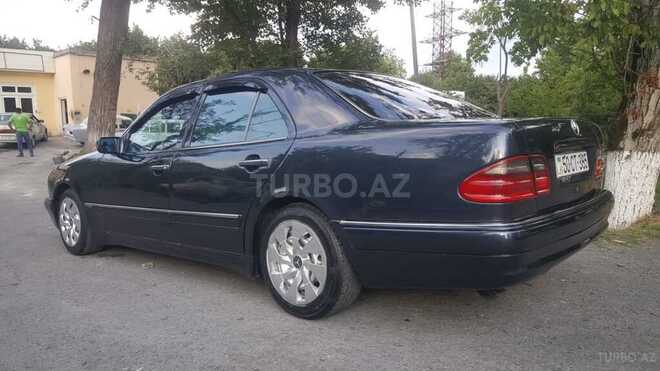 Mercedes E 320 1998, 301,000 km - 3.2 l - Zaqatala