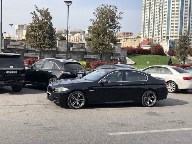 BMW 520 2012, 180,000 km - 2.0 л - Bakı