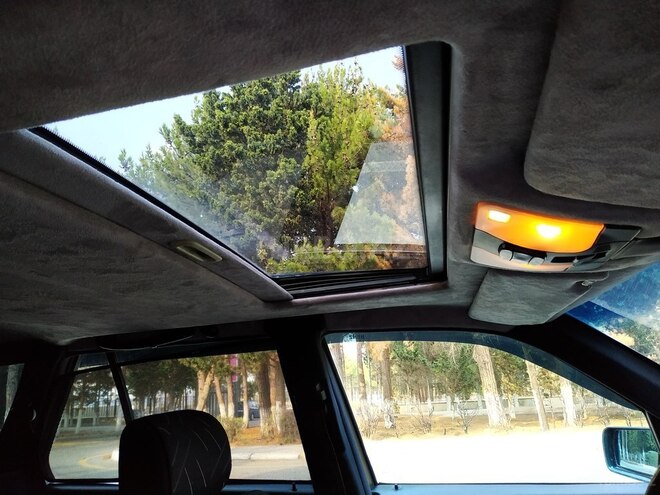 Mercedes C 200 1998, 355,000 km - 2.0 l - Sumqayıt