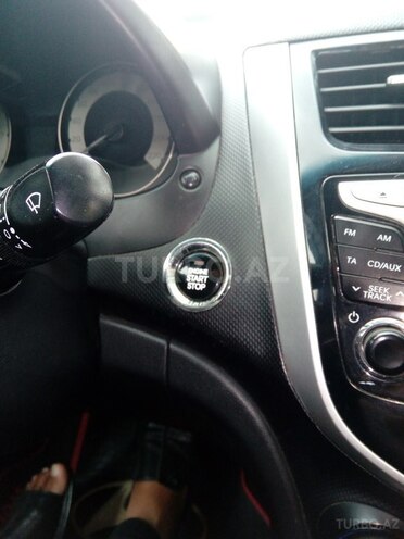Hyundai Accent 2012, 131,000 km - 1.6 l - Sumqayıt